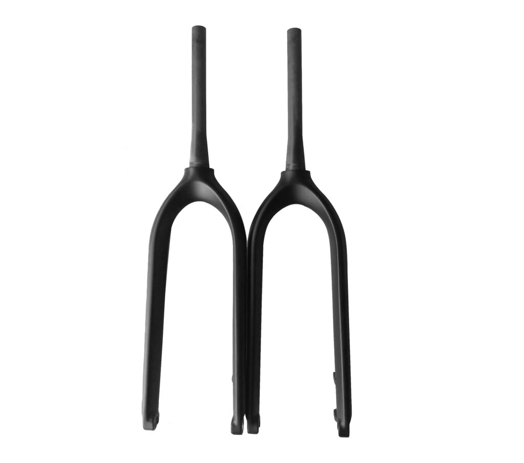 FK010 carbon fork